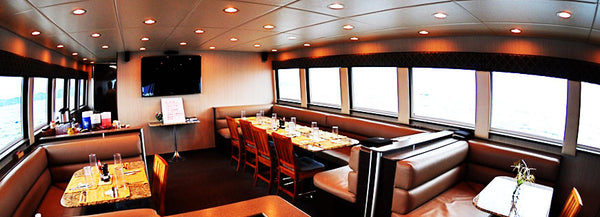 120 ft Roatan Yacht Charter- 4 Hrs Snorkel, Fish and Party