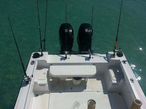 30 ft Fishing Boat: Charter in Roatan
