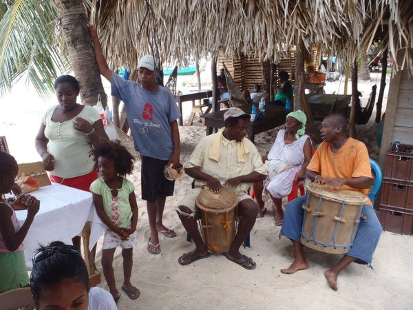 Cayos Cochinos All Day Snorkel Trip