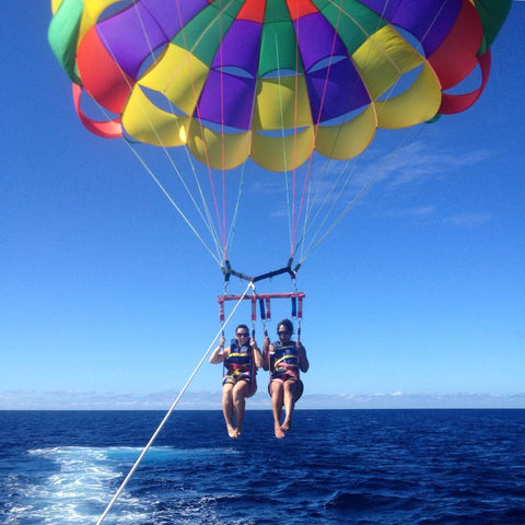Parasailing in Roatan
