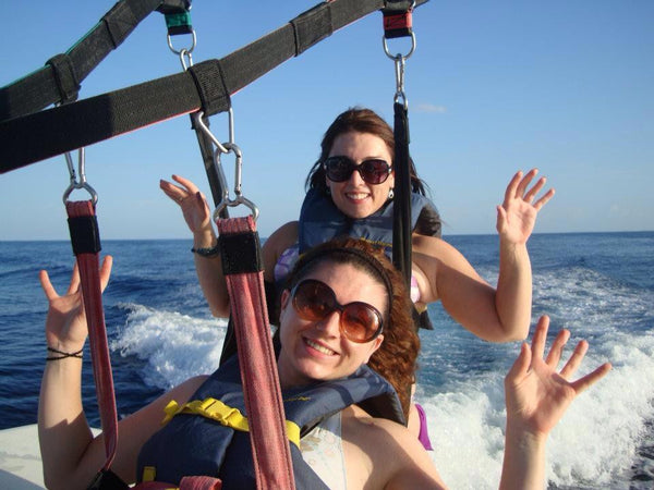 Roatan Parasailing, Beach, Island Tour: