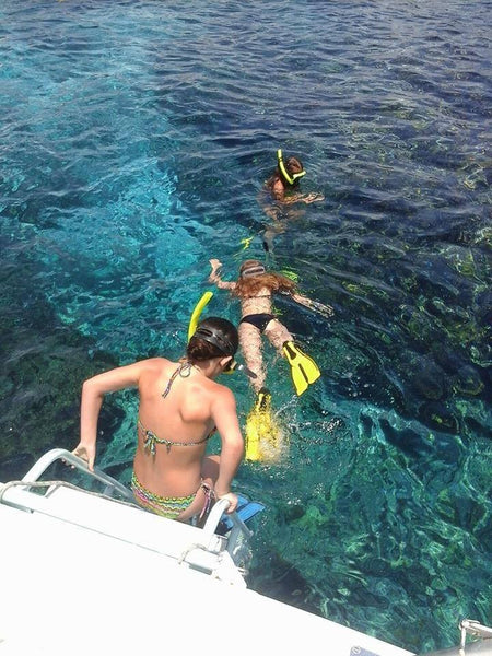 52 ft Catamaran Sail in Roatan- 4 Hours