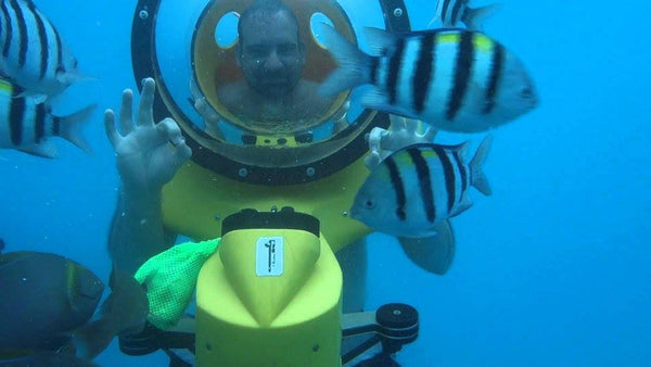 Roatan Underwater Scooters